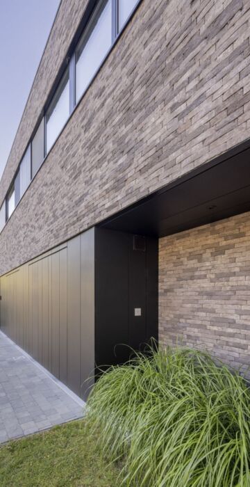 Svk ornimatest12black residentieel zwartegevel