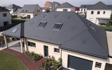 Ranville Maison Individuelle Toitures drone 10 lr