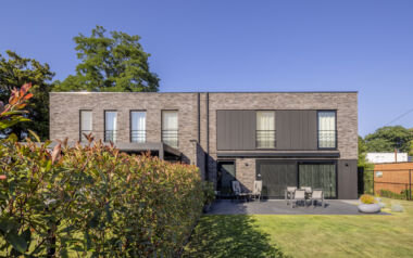 Svk ornimat est12black residentieel zwarte gevel 2