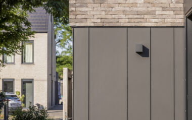 Svk ornimat est12black residentieel zwarte gevel 3